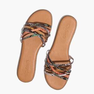 The Tracie Crisscross Slide Sandal in Snake Embossed
Leather Women’s Size 6